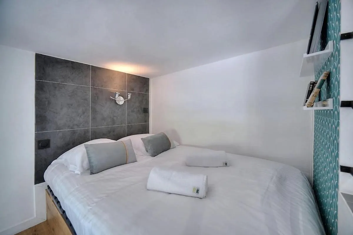 Apartament Studio Colette Mezzanine - 500M From The Beach Cannes Francja